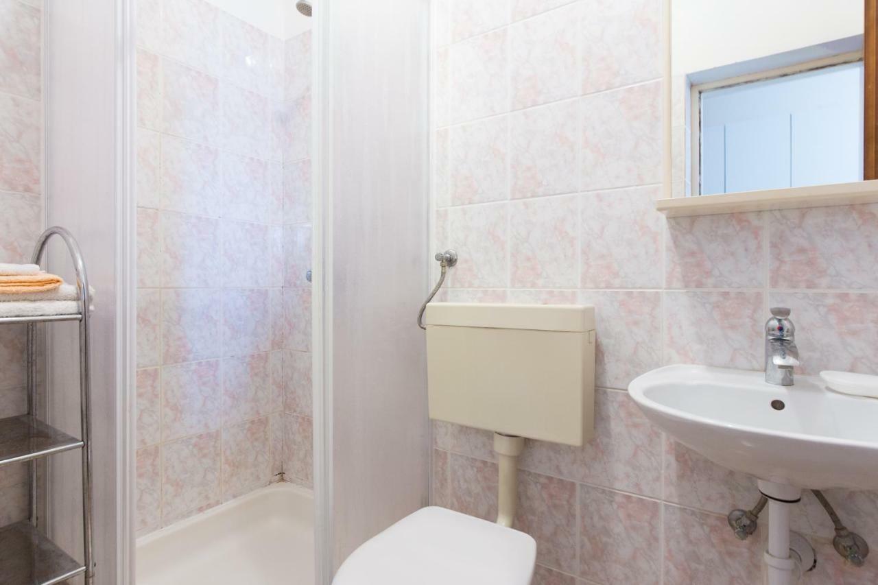 Apartment Pavacic Đảo Krk Ngoại thất bức ảnh