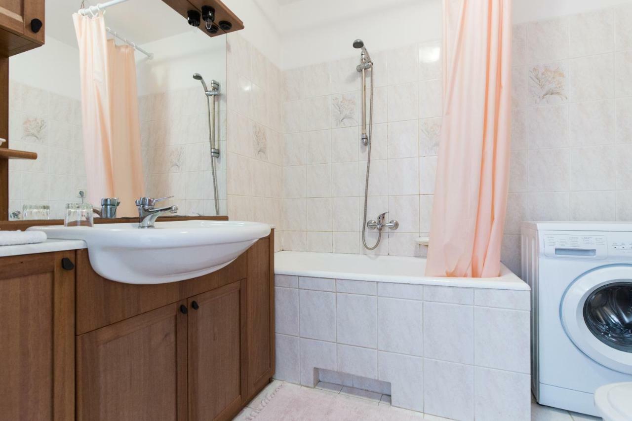 Apartment Pavacic Đảo Krk Ngoại thất bức ảnh