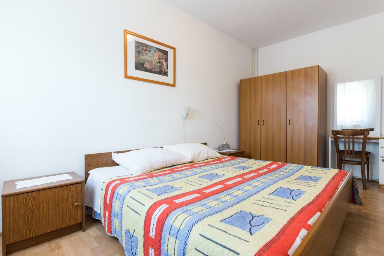 Apartment Pavacic Đảo Krk Ngoại thất bức ảnh